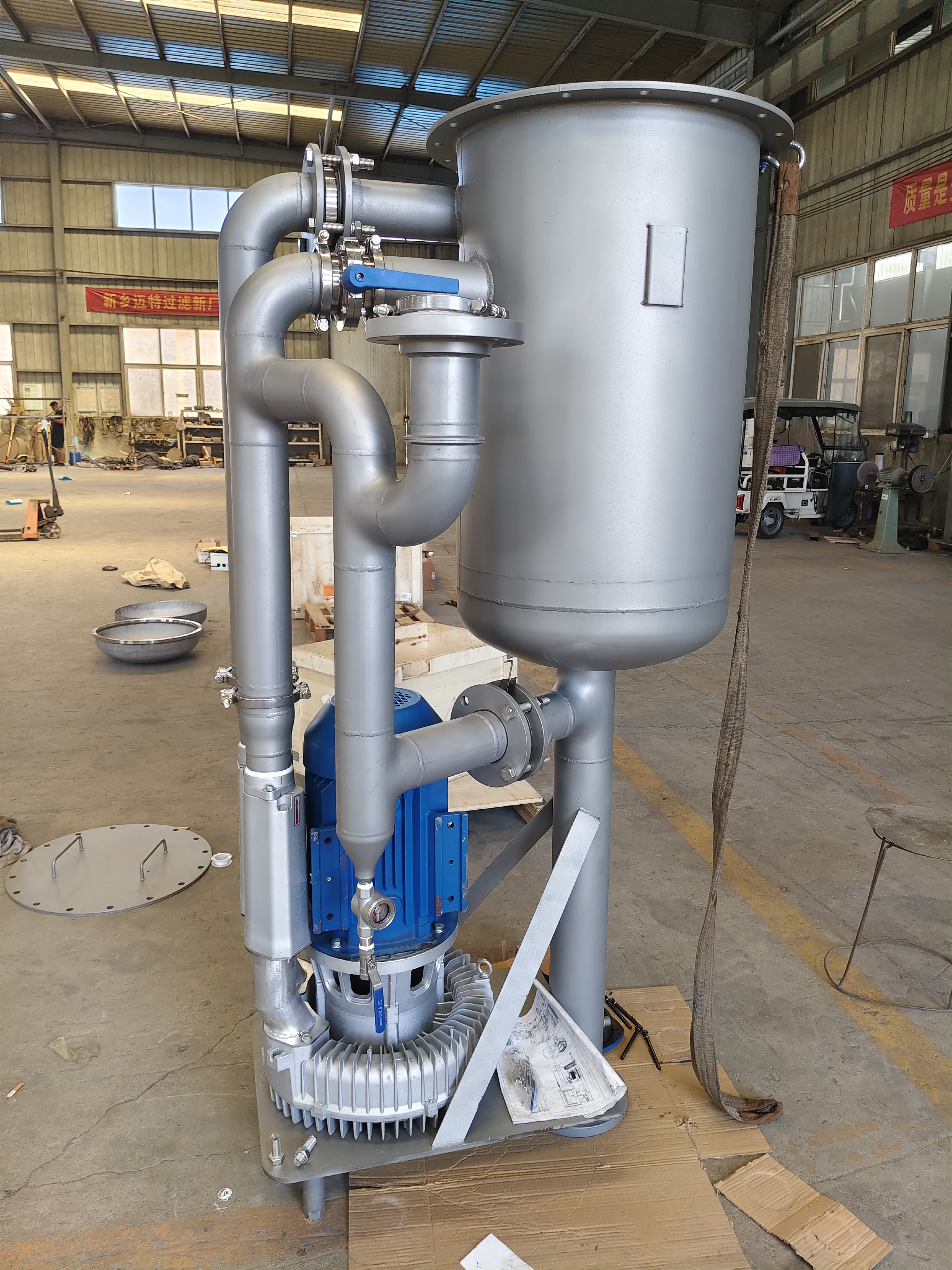 5.5kw防爆式油霧分離，500方風(fēng)機(jī)油霧分離器發(fā)貨送客戶手中，